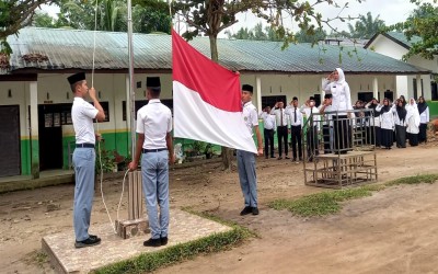 kMAN 1 Labuhanbatu Utara Laksanakan Upacara Hari Kebangkitan Nasional